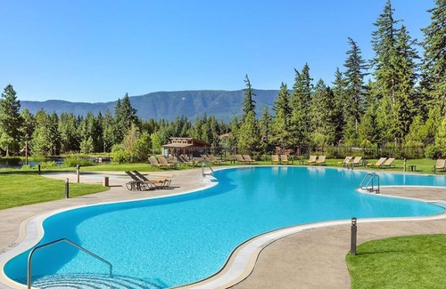 Cle Elum House | Suncadia 5 Bdrm Custom Home Overlooking Hole 17