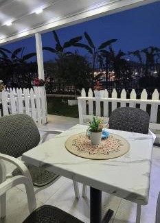 Kodrra Apartment | Suncoast Rooms Saranda near Port & Beach