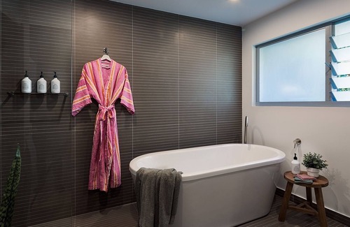 Boomerang Beach House | Sundays