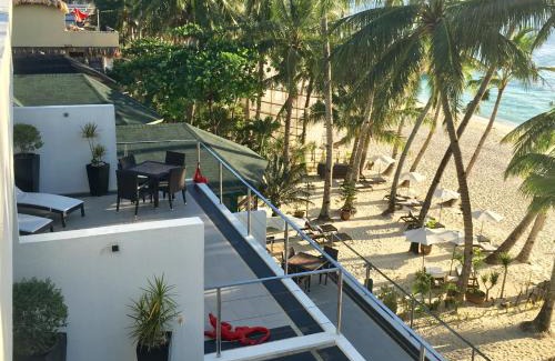 Manoc-Manoc Hotel | Sundown Beach Studios