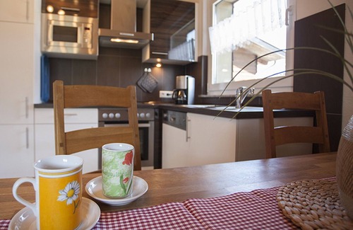 Medebach Apartment | Sunflower, 80 sqm, 2 bedrooms, balcony, max. 5 persons