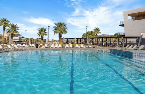 St. George Condo | Sunflower #98: Desert Color Lagoon + Beaches