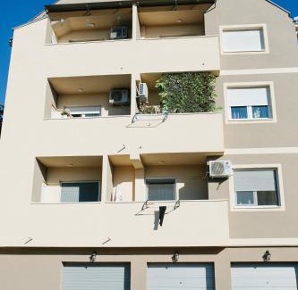 Sombor Apartment | Sunflower
