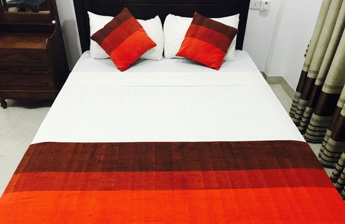 Anuradhapura House | Sunhill Lake Tourist Rest