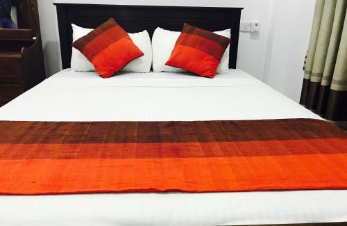 Anuradhapura House | Sunhill Lake Tourist Rest