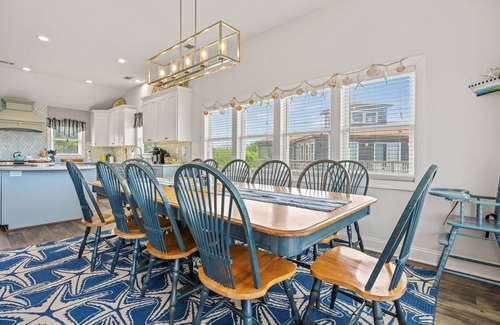 Duck House | Sunkissed OBX Luxury, 6 bedroom, Elevator, Pool, Hot tub in Duck. SALE/PROMOTION