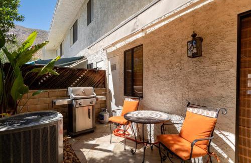 Historic Tennis Club House | Sunkist at 411 - Walking Distance to Downtown PS