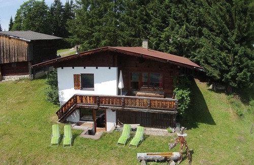 Hopfgarten im Brixental Ski Chalet | Sunlit Chalet near Ski Area in Hopfgarten im Brixental