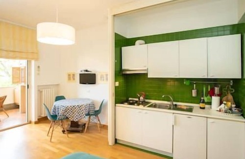 Quartiere XIII Aurelio Apartment | Sunny apartment, St. Peter's view, safe parking