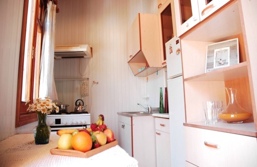 Vera Apartment | Sunny Duplex House In The Center