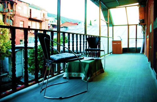 Vera Apartment | Sunny Duplex House In The Center