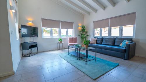 Oranjestad-West Villa | Sunny Eagle Beach Villa - 3 min. from beach