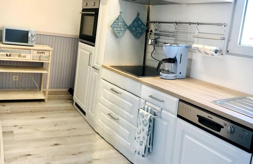 Monkebude House | Sunny fisherman's cottage directly on the dike with a view of the lagoon