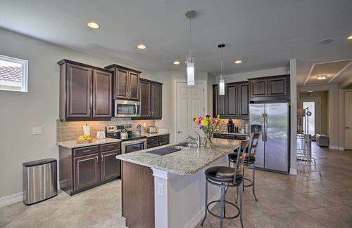 Fort Myers House | Sunny Ft Myers Abode w/Community Amenities!