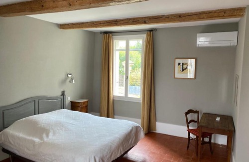 Poilhes House | Sunny Historic House in Canal du Midi Village with Pool near Beaches