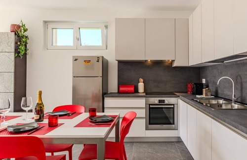 Consiglio di Rumo Apartment | Sunny House by Interhome