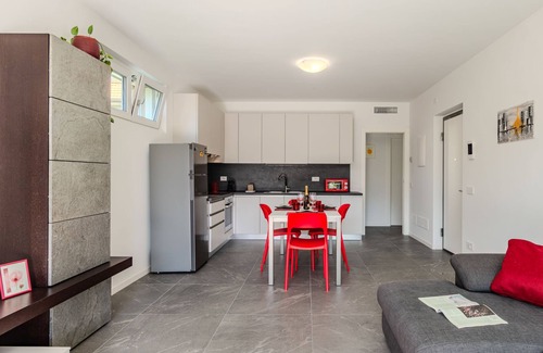 Consiglio di Rumo Apartment | Sunny House by Interhome