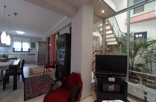 Nea Propontida Cottage | Sunny Inside out