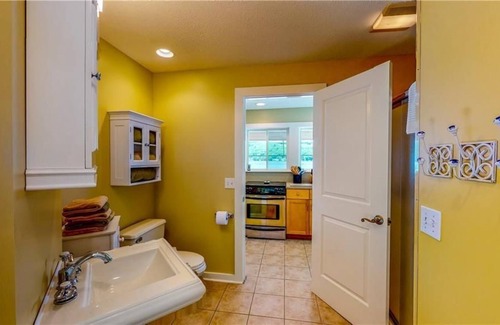 Penn Yan House | Sunny Maple at Keuka Made