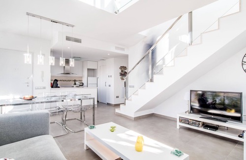 Lo Rufete Villa | Sunny modern new villa (max. 6 pers.) With private pool