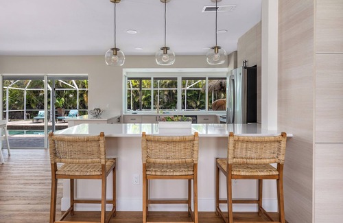Catalina Isles House | Sunny Pool Oasis Offering Privacy & Pickle ball