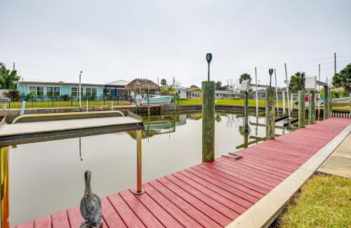 South Daytona House | Sunny South Daytona Home with Pool and Grill!