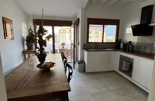 Coveta Fuma Apartment | Sunny Spacious Stylish 2 bed/2 bath + Sea View in Casco Antiguo Villajoyosa