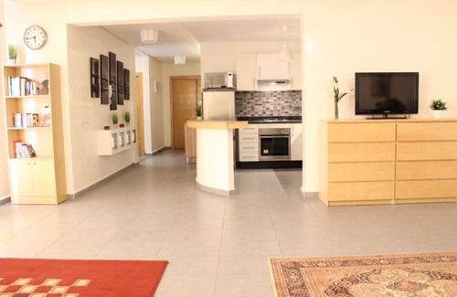 Cite El Houda Apartment | Sunny Spacious Swimming pool Terrace wifi parking