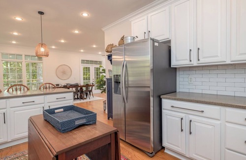 Macon House | Sunny Sylvan Hideaway | Private & Peaceful | Fantastic Views