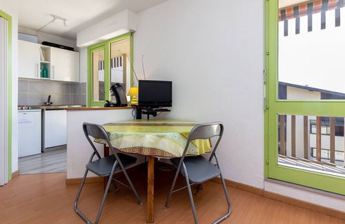 Le Penon Apartment | Sunny Terrace Apartment, Steps from Beach, Seignosse