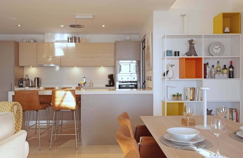 Ojen Apartment | Sunny Terrace Apartment