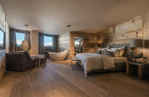 Valfurva Hotel | Sunny Valley Mountain Lodge
