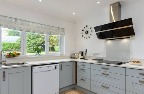 Llanbedrog House | Sunnydale in the beautiful Pwllheli