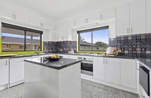 Ulladulla House | Sunnydaze in the Heart of Ulladulla