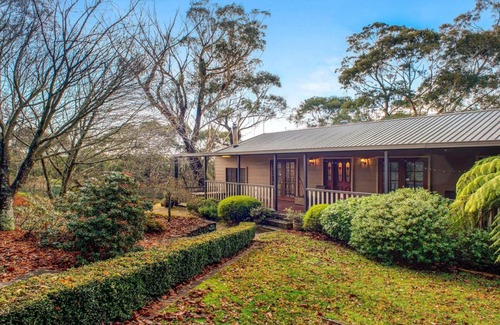 Wentworth Falls House | Sunnyside Hous At The End Of A Quiet Cul De Sac