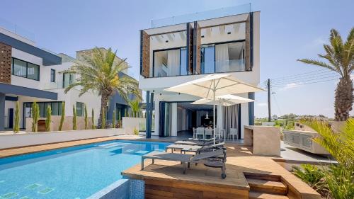 Paralimni Villa | Sunrise Beachfront Villas - Villa 1