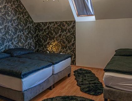 Rakoshegy Apartment | Sunrise Budapest Airport - Free Parking - 120 sqm