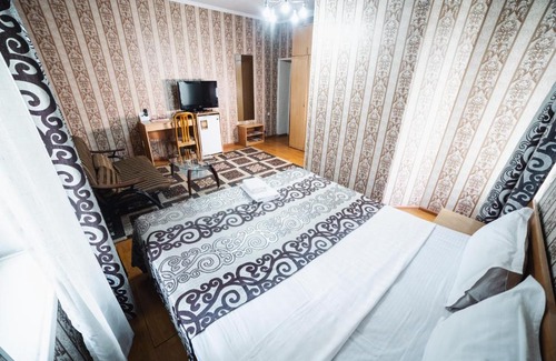 Osh House | Sunrise Guest House