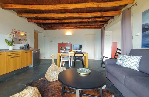 Calozzo Apartment | Sunrise Lodge holiday flat on Lake Como