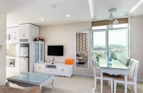 Tran Phu Beach Apartment | Sunrise Ocean View Apartment