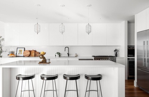 Newport House | Sunrise, oceanfront Newport Beach by TCC