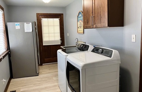 Ocracoke House | Sunsational: Spacious home with saltwater pool