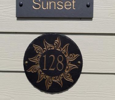 Sandown Ski Chalet | Sunset 128 Sandown Bay Holiday Centre Generous Ferry Saving!