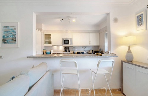 Figueiral Apartment | "Sunset" apartment with communal pool, private terrace & WiFi