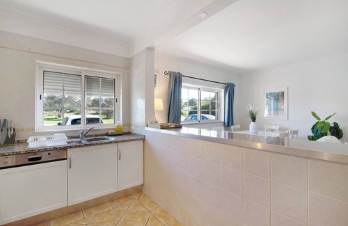 Figueiral Apartment | "Sunset" apartment with communal pool, private terrace & WiFi
