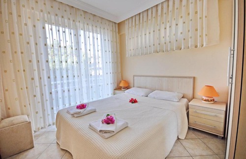 Fethiye City Center Apartment | Sunset Beach Club Aqualettings Aqua 11