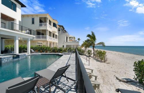 Bonita Springs House | Sunset Beach, Modern, Luxury Beachfront Pool Home, Sleeps 12