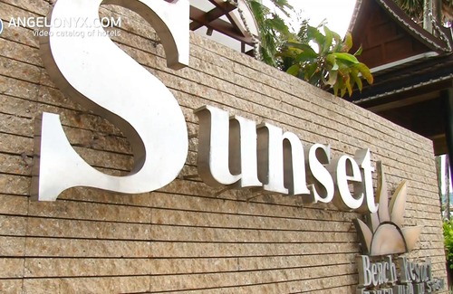 Patong Hotel | Sunset Beach Resort (SHA Extra Plus)