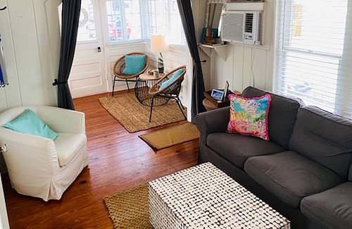Sunset Beach Cottage | Sunset Beach Treasure Island Caddy Cottage Wi-Fi Parking 119