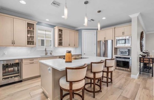 Mid Island House | Sunset Breeze - Five Bedroom House, Sleeps 10